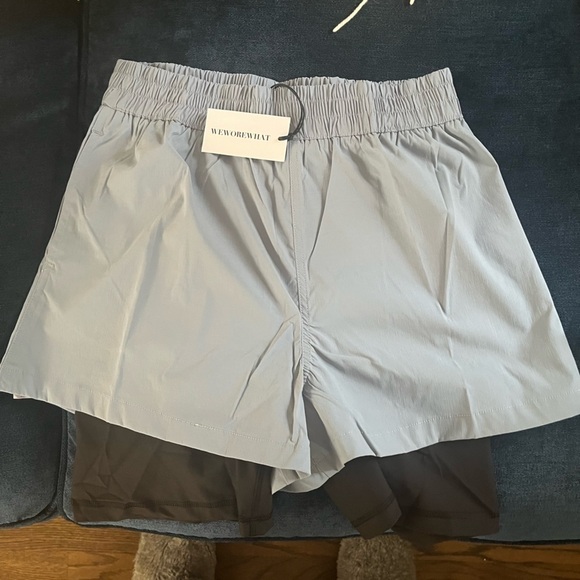 WeWoreWhat Windbreaker Bike Shorts in Dust Blue with Black Under Shorts Size L - Picture 3 of 8